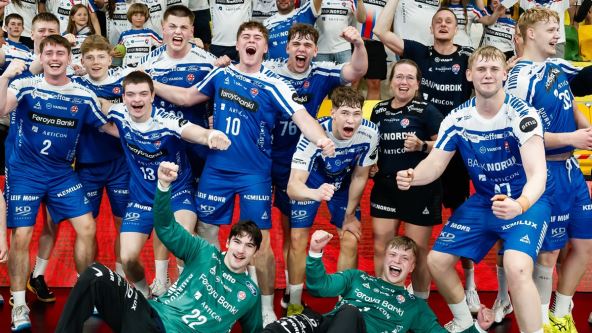 Farska Ostrva slave pobedu na Svetskom prvenstvu.