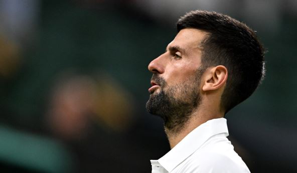 Novak Đoković na Vimbldonu protiv Milera