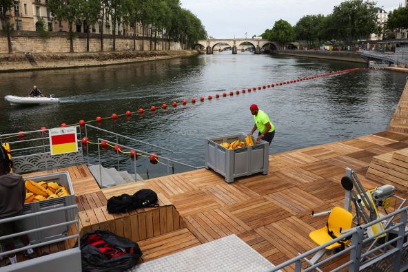 reka Sena u Parizu otvorena za kupanje (3).jpg