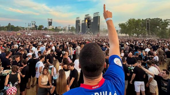 Filip Ivić na koncertu Marka Perkovića Tompsona.