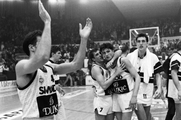 Željko Obradović na utakmici plej-ofa protiv Cibone