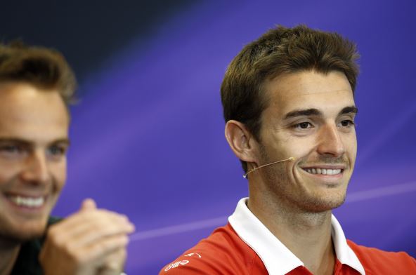 Nekadašnji vozač Formule 1 Žil Bjanki.