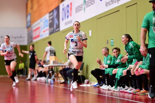 Anika Nojer, rukometašica supruga Manuela Nojera.jpg