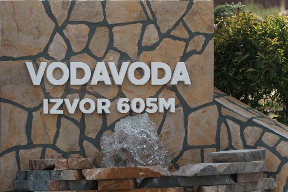 5. VODAVODA izvor 605 metara copy.jpg