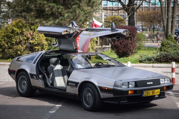 DMC DeLorean