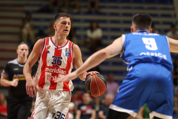 Nemanja Nedović na utakmici protiv Spartaka