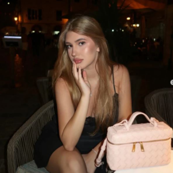 Ćerka Goce Tržan na moru