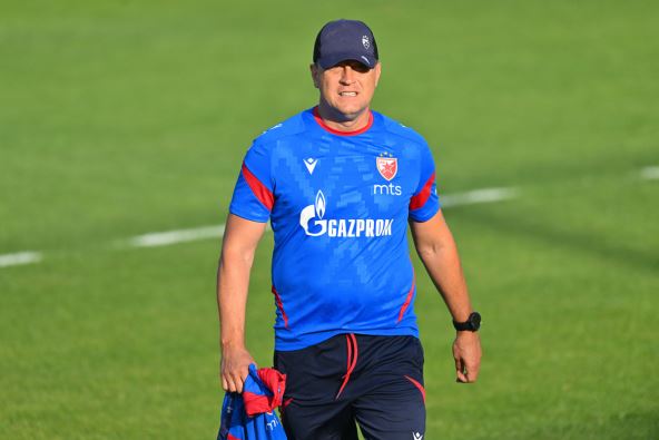 Vladan Milojević na treningu Crvene zvezde