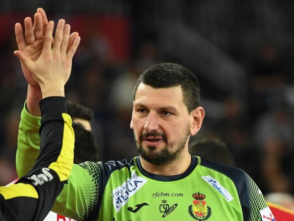 Arpad Šterbik kao reprezentativac Španije