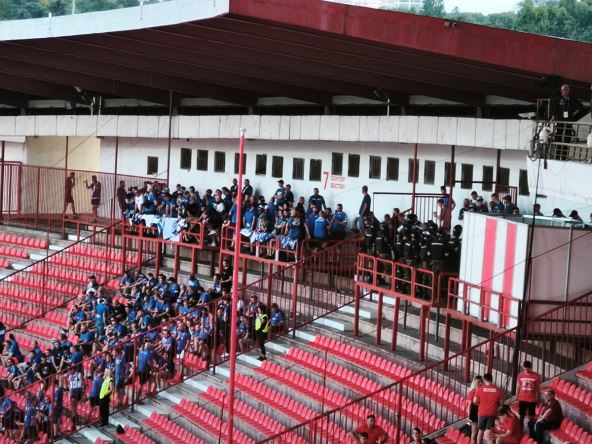 Navijači Leh Poznanj (1).jpg