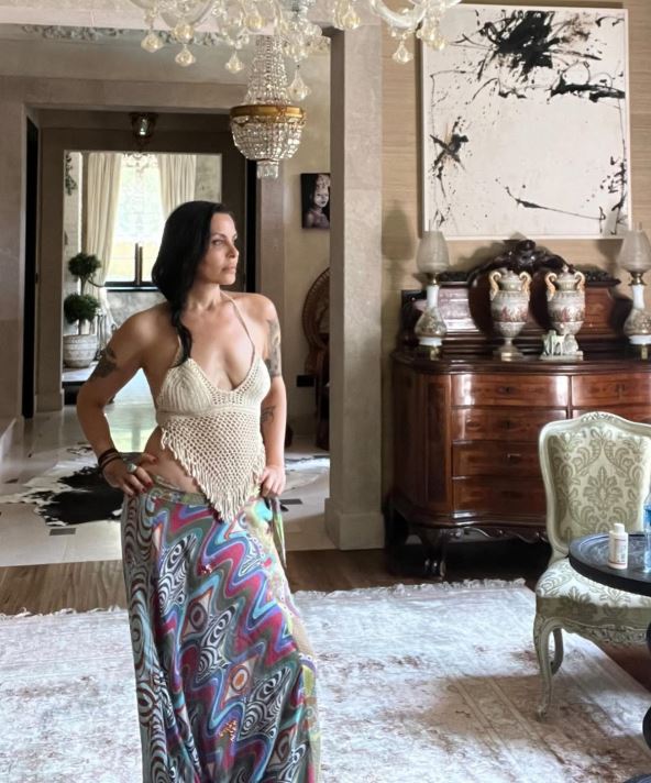 Elena KAraman bez silikona