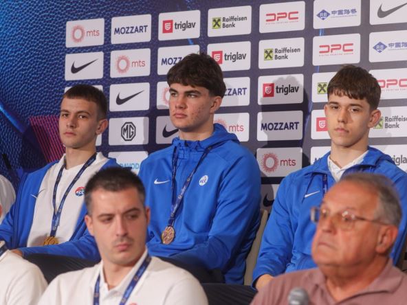 Košarkaši Srbije u16 (6).jpeg