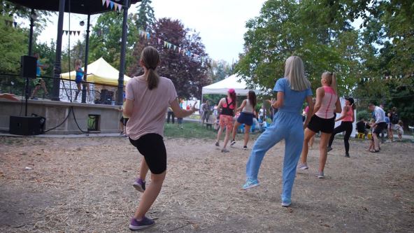 Beogradsko leto 2.jpg