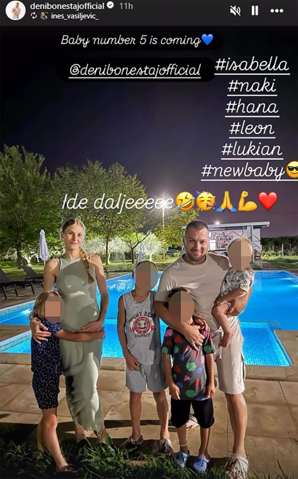 Deni Bonšetaj sa suprugom i decom na moru