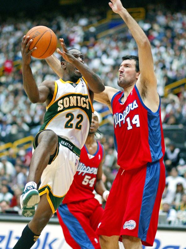 Predrag Drobnjak i Ronald Marej u NBA ligi