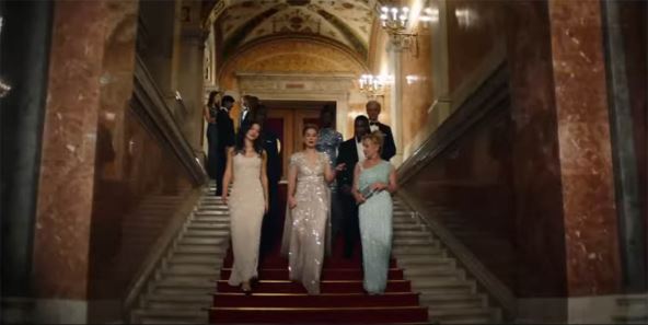 film Couture Anđelina Džoli (2).jpg