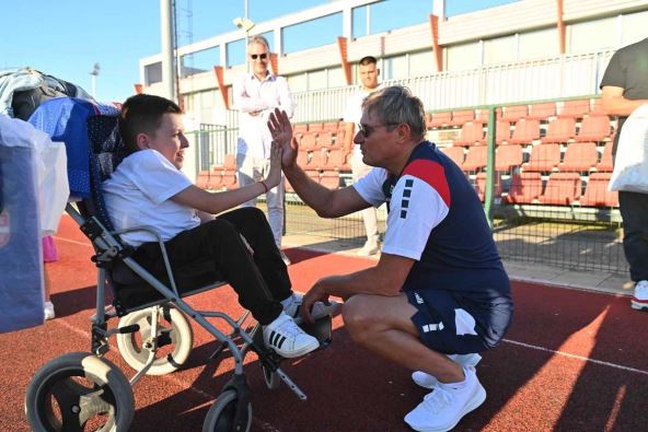 Prvi trening fudbalske reprezentacije Srbije u Staroj Pazovi 1.jpg