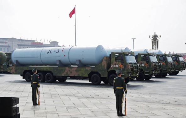 Kineska vojna parada u Pekingu