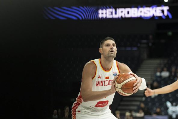 Nikola Vučević (14).jpg