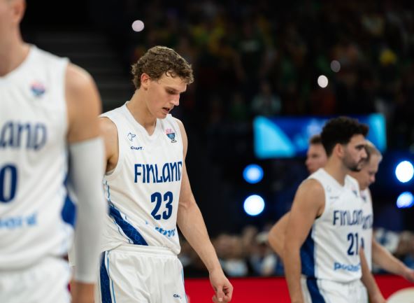Lauri Markanen u dresu Finske na Eurobasketu