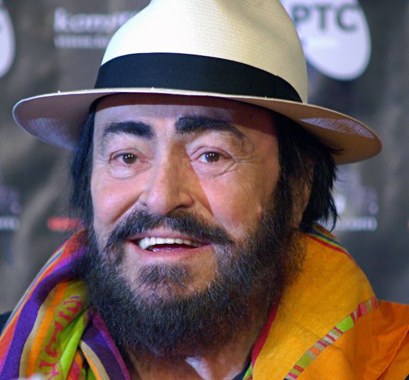 Lučano Pavaroti (7).jpg