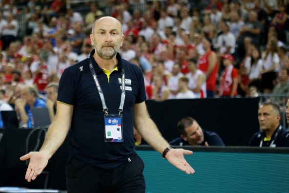 Adis Bećiragić na kvalifikacijama za Olimpijske igre protiv reprezentacije Poljske