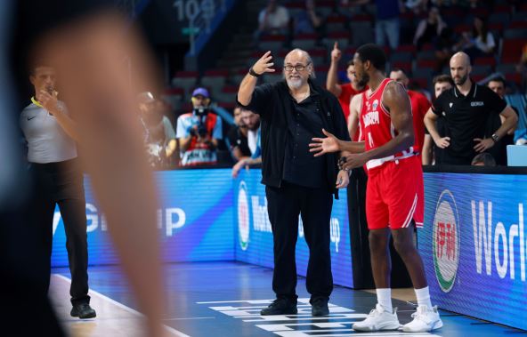 Aleksandar Džikić vodi Gruziju protiv Francuske na Eurobasketu