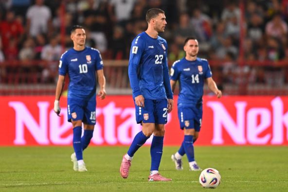 Dušan Vlahović na Srbija Engleska