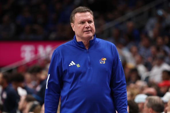 Bil Self trener Kanzasa