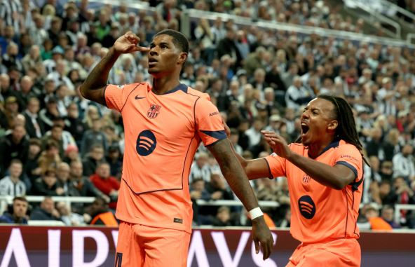 Markus Rašford slavi gol na Njukasl Barselona