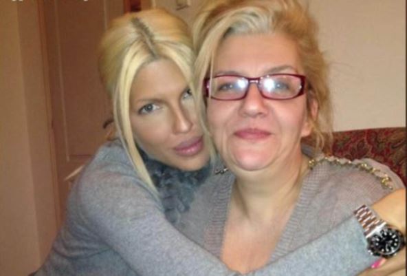 Jelena Karleuša grli Marinu Tucaković