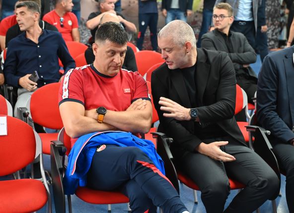 Vladan Milojević i Nikola Lazetić na komemoraciji Dejana Milovanovića