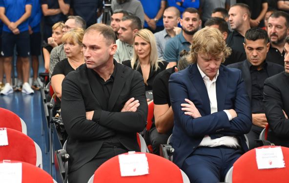 Branislav Ivanović i Dušan Basta na komemoraciji Dejana Milovanovića