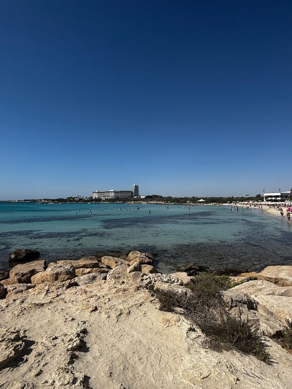 Landa beach (1).jpg