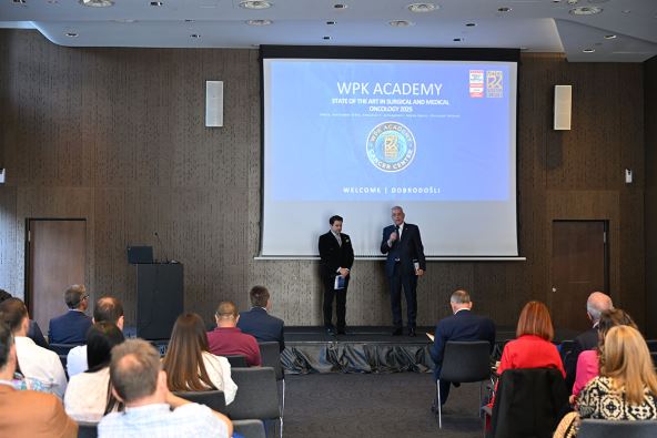 Winer Privatklinik_Academy_2 copy.jpg