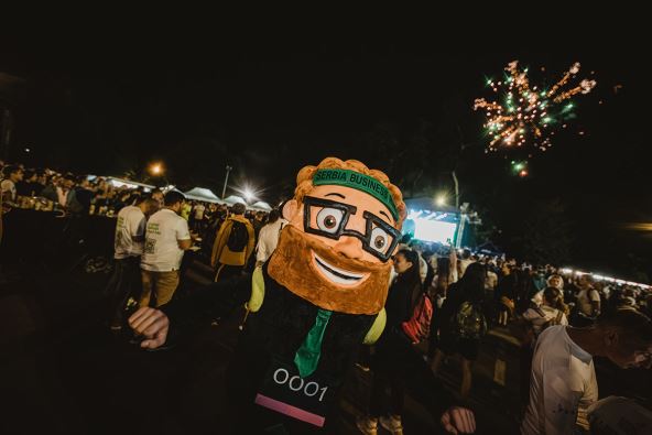 Venator --98 copy.jpg