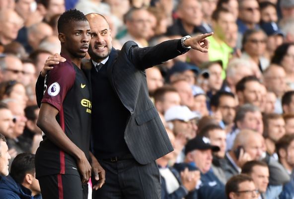 Keleći Ihenaćo i Pep Gvardiola na utakmici Mančester sitija