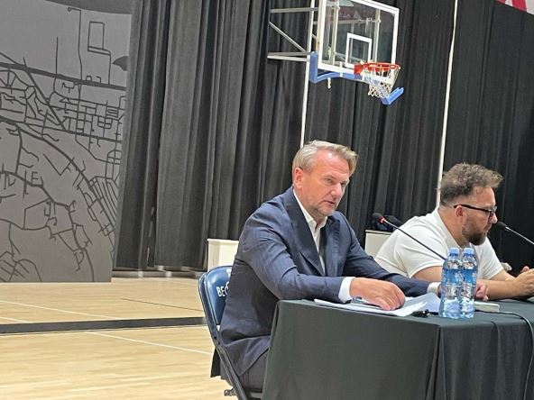 Ostoja Mijailović na konferenciji 3.jpg