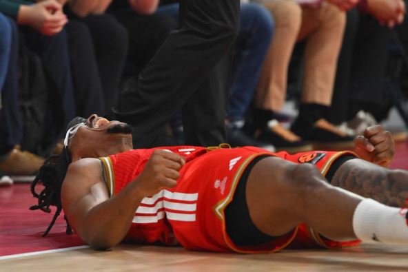 Čima Moneke slavi koš u Zvezdi