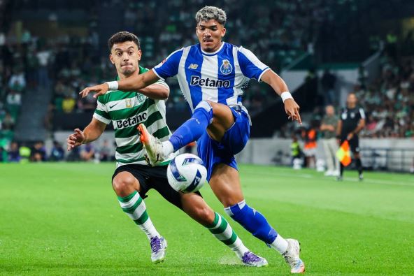 Vilijam Gomes krilo Portoa protiv Sportinga