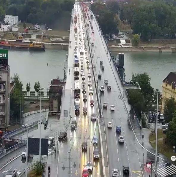 Gužve u saobraćaju Beograd 1.jpg