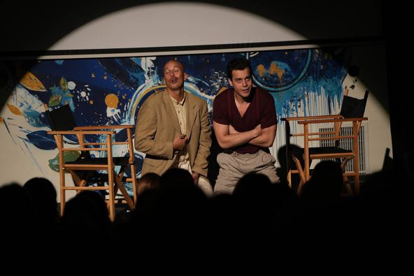 Sjajni Miloš Petrović Trojpec i Pavle Mensur po drugi put su izveli predstavu Džepovi puni kamenja (2) copy.jpg