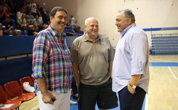 Vlade Đurović Milan Minić i Veselin Matić na košarkaškoj klinici