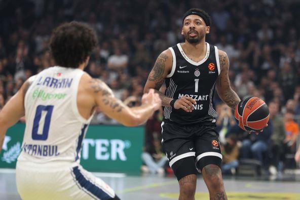 Partizan - Efes 6.jpg