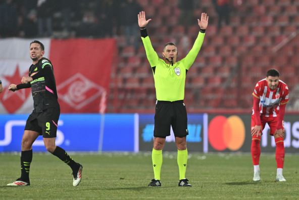Ištvan Kovač sudi Crvena zvezda PSV Ajndhoven