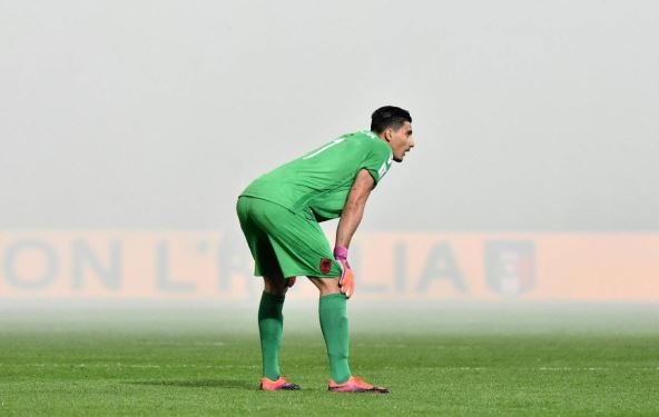 Tomas Strakoša golman Albanije