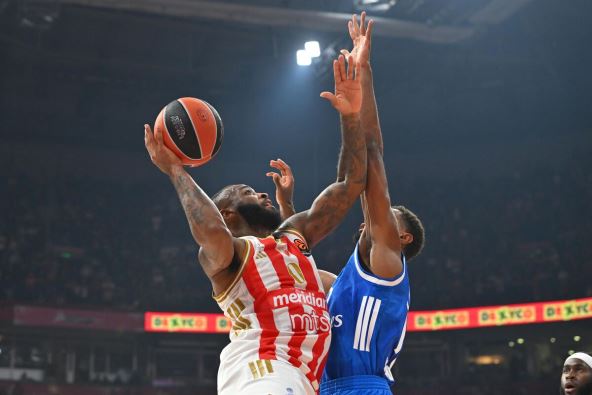 Zvezda - Real Madrid (30).JPG