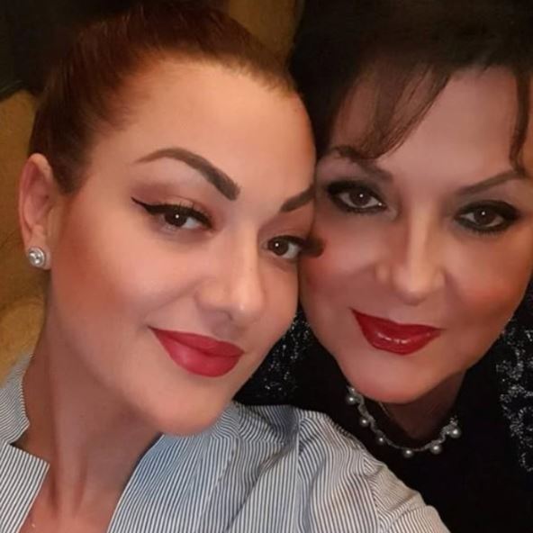 Sandra Rešić i majka