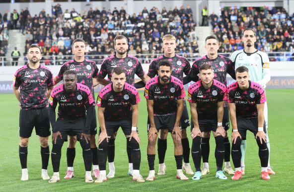 Ekipa TSC pozira pred meč protiv Partizana