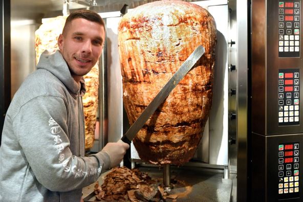 +Lukas Podolski u svojoj brzoj hrani
